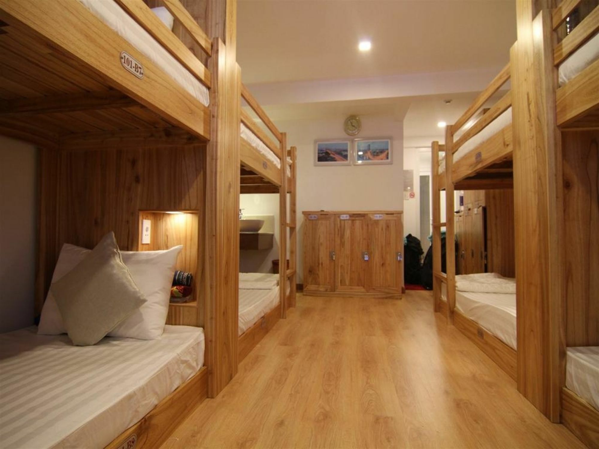 New Saigon Hostel 2 Ho Chi Minh City Exterior photo